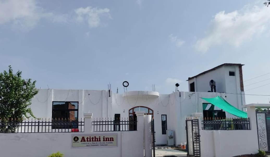 Atithi Inn Khadzsuráhó Kültér fotó