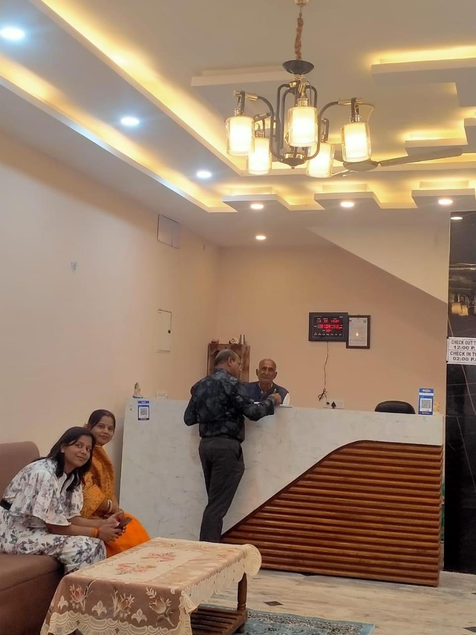 Atithi Inn Khadzsuráhó Kültér fotó
